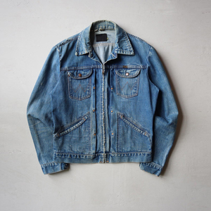 OEM Light Blue Cotton Vintage Washed Faded Effect Jacket for Men Zip-up Turn-Down Collar Jean jacket - Product Image 1