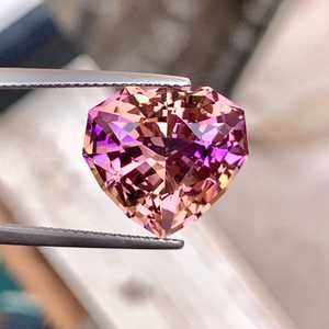 Ametrino Boliviano Natural en Forma de Corazón, Piedra Preciosa Bicolor Facetada Suelta, Piedra de Primera Calidad para Joyería - Product Image 3