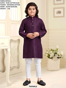 ชุดคุรตะเด็กผู้ชายแบบดั้งเดิม Bandhani Little Maharaja ผ้าฝ้ายแห้งเร็ว ทรงปกติ ความยาวคลุมเท้า เหมาะสำหรับงานแต่งงาน งาน Diwali งานปาร์ตี้ ทุกฤดูกาล - Product Image 2