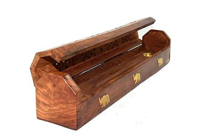 Porta Incienso de Madera Hecho a Mano en India, Sostenible y de Alta Calidad |   Quemador de Incienso de Madera Maciza Duradero para el Hogar Religioso - Product Image 6
