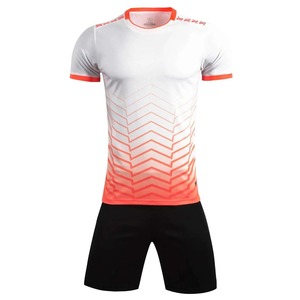 ชุดเสื้อฟุตบอลไล่เฉดสีชมพูสำหรับผู้ชาย โพลีเอสเตอร์ ระบายอากาศได้ดี แขนสั้น ชุดฝึกซ้อม ไซส์ผู้ใหญ่ - Product Image 2