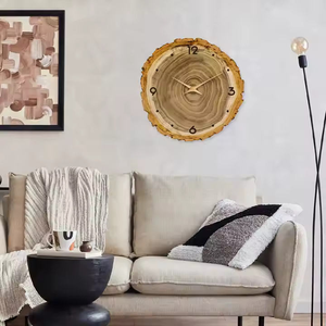 Horloge murale décorative en bois, fabriquée avec précision à partir de bois pur, au design fin et à l'apparence esthétique. - Product Image 3