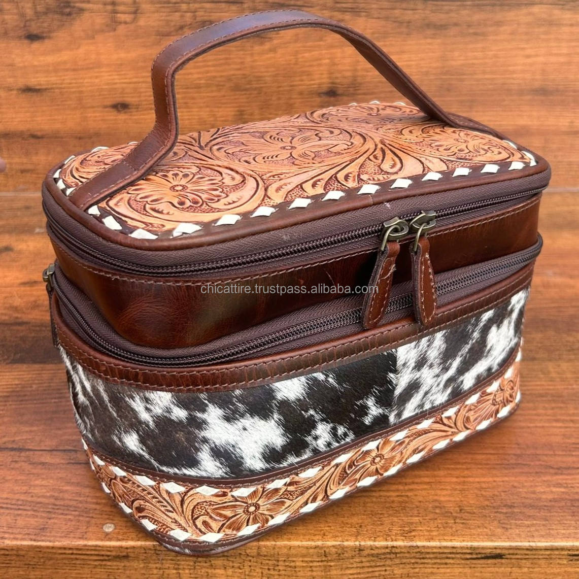 สีน้ำตาล