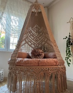 Balançoire double en macramé pour patio, Balançoire de patio, Balançoire en macramé, Balançoire suspendue en macramé, Chaise en macramé, Chaise hamac, Balançoire de jardin, Cadeau de pendaison de crémaillère - Product Image 1