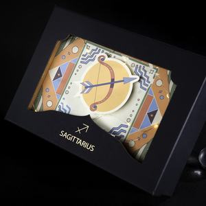 RTS Premium Personal Zodiac Birthday Gift Box Papier d'art noir avec impression sur feuille d'or - Product Image 5
