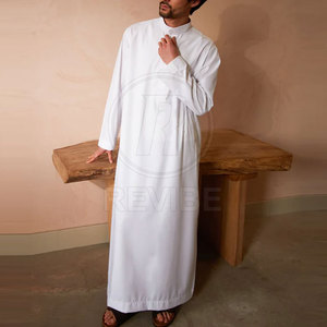 ชุดเดรสผู้ชายแบบเรียบง่าย สไตล์มินิมอล เนื้อผ้าระบายอากาศดี แฟชั่นสำหรับผู้ชาย - Product Image 4