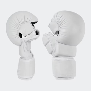อุปกรณ์ป้องกันศีรษะสำหรับผู้ชายและผู้หญิง - มวยไทย MMA UFC ฝึกซ้อม ป้องกันอย่างดี ทนทาน ปิดมือได้แน่น น้ำหนักเบา ดีไซน์ครึ่งนิ้ว ผลิตจาก PU - Product Image 5