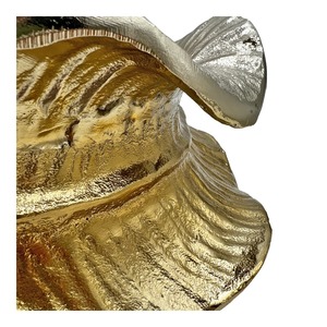 Cuenco decorativo de latón multiusos, perfecto para servir frutos secos y dulces, y como elegante centro de mesa de exhibición, procedente de la India. - Product Image 6