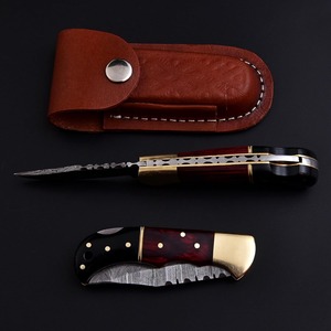 Couteau de poche pliant artisanal en acier Damas, couteau utilitaire pour le camping en plein air, manche en bois, étui en cuir, logo personnalisé OEM/ODM - Product Image 4