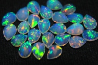 Ópalo Natural Etíope, Corte Pera, Facetado, 7x5mm, Multicolor, Calidad Opalescente, Joyería de Ópalo, Suministro al por Mayor, Hasnain Gems