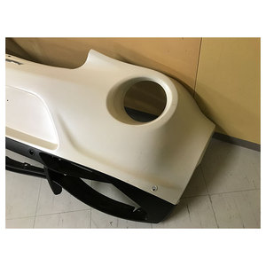 Accesorios para Vehículos de Calidad Superior a Precios Increíbles OEM 156101404 156101611 Conjunto de Cubierta Trasera Blanca para Alfa Romeo 4C Spider - Product Image 2