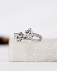 Bague de mariage solitaire pour femme en argent sterling 925 plaqué rhodium avec diamant de laboratoire taille cœur 1-1 carat - Product Image 3
