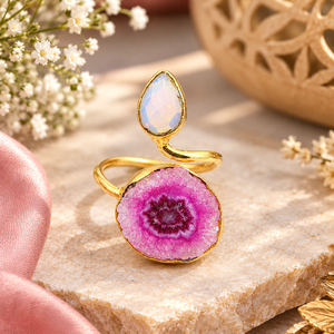 Natural Aqua Calcedonia Rosa Solar Cuarzo Doble Piedra Forma de pera 24K Chapado en oro Diseñador Mujeres Anillo Joyería Venta al por mayor India - Product Image 1