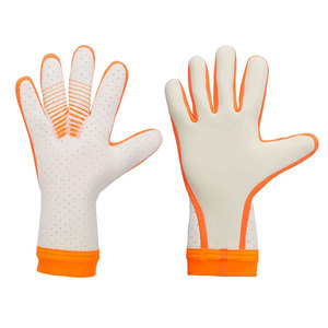 Vente en gros de gants de gardien de but de football en latex, personnalisables, pour l'entraînement sportif - Product Image 1