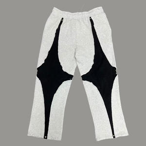 Pantalon de jogging fuselé vintage haut de gamme pour homme, en coton 320 g/m², avec appliqué détachable à boutons-pression, gris clair - Product Image 3