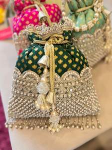 Bolso de terciopelo con bordado de elefante y lentejuelas, con cordón ajustable, para mujer, ideal como regalo para bodas y fiestas. - Product Image 6