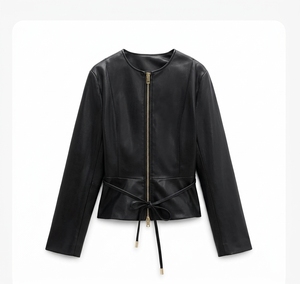 Chaqueta de cuero negra para mujer con cremallera, cuello redondo, manga larga, estilo racer y cordón ajustable en la cintura - Product Image 1