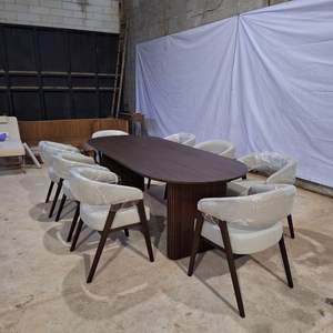 Silla de comedor tapizada para interiores, estilo bistro, fabricada en madera de teca estadounidense, muebles de madera maciza hechos en Indonesia. - Product Image 4