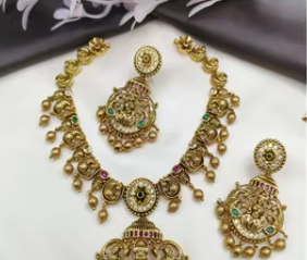 Ensemble de bijoux de temple de qualité supérieure avec perle cloutée Lakshmi Kundan ensemble de tour de cou pour la mariée et le mariage porter des bijoux pour les femmes - Product Image 2