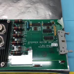 Perkin-Elmer 851-8520-003 Stepper Motor Driver - อุปกรณ์และชิ้นส่วนเซมิคอนดักเตอร์ระดับโลกที่เชื่อถือได้ - Product Image 3