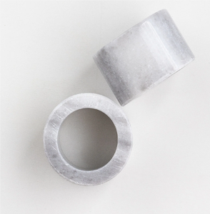 Anneaux de serviette en marbre personnalisables, supports de décoration de table et tailles sur mesure, prix abordable et en promotion - Product Image 1