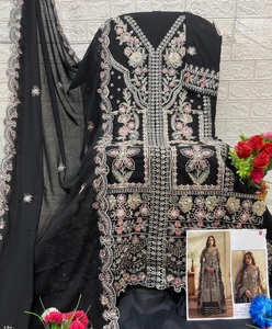 Salwar Kameez traditionnel indien pakistanais pour femmes en georgette, richement brodé, style Khatli, longueur midi, coupe classique, idéal pour les mariages - Product Image 2