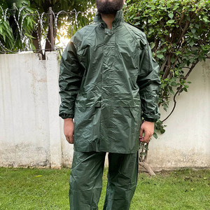 ชุดกันฝนขายส่งสำหรับกีฬา ปั่นจักรยาน เดินป่า แข่งรถ พร้อมโลโก้สั่งทำได้ หลายสี ชุดกันฝนสำหรับผู้ใหญ่สำหรับขี่มอเตอร์ไซค์ กันน้ำ - Product Image 6