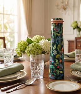 Botella de Agua Metálica con Diseño Floral y Tapa, Portátil para Uso en Exteriores, Botella de Agua de Cobre con Estampado Único, Compre Directamente del Proveedor - Product Image 3