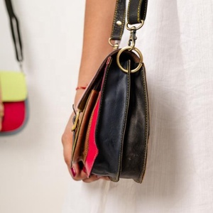 Fait à la main 100% en cuir véritable Style occidental Multi couleur Mini selle sac à main pour les femmes 2025 nouveau Design bandoulière épaule sac à bandoulière - Product Image 3