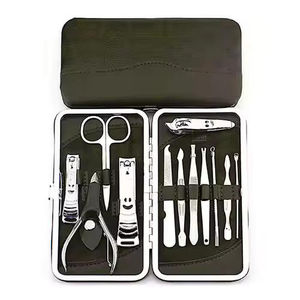 Kit de soin des ongles en métal de qualité supérieure, manucure et pédicure, avec coupe-ongles 4 en 1, ensemble d'outils de toilettage professionnels et sac de luxe - Product Image 3