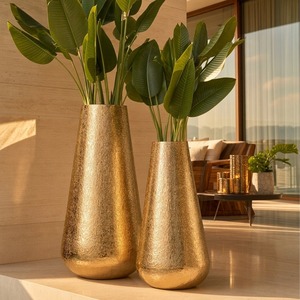 กระถางต้นไม้สไตล์โมเดิร์นกลางศตวรรษ ยี่ห้อ Serene Spaces พร้อมขาตั้งสามขาทำมือ ชุดแจกันตกแต่งภายใน - Product Image 3