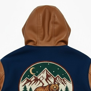Diseña tu propia chaqueta varsity de alta calidad, cálida para el invierno, con capucha y cuello, para hombres y chicos. - Product Image 5