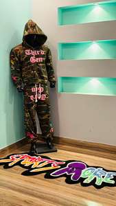 Ensemble de survêtement personnalisé pour homme 2 pièces automne-hiver décontracté uni avec poches pour le sport et la gym, comprenant un sweat à capuche imprimé en relief - Product Image 3