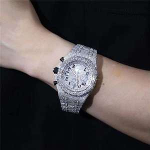 Montre chronographe à mouvement quartz, cristal saphir, cadran 43 mm, boîtier en alliage, résistance à l'eau 10 bars, diamant cultivé en laboratoire VVS1, blanc glacé - Product Image 4