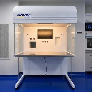 Estación de Trabajo Vertical para Laboratorio de FIV con Aire Limpio HEPA e Iluminación LED |   Mesa de Trabajo de Acero Inoxidable con Tomas de Corriente Integradas - Product Image 3