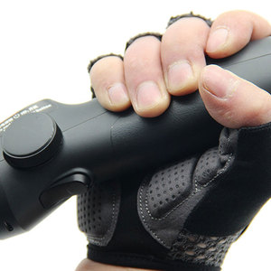 MADNI LEATHER INDUSTRIES Unisex Half-Finger Hook & Loop Polyester Lightweight Windproof Non-Slip <b>Cycling</b> Gloves for Kids - Product Image 2