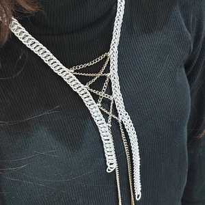 Coiffe/Collier/Bracelet en maille d'aluminium : Bijoux médiévaux et de la Renaissance pour festivals - Product Image 5