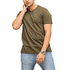 T-shirt homme en jersey tricoté 100% coton, couleur olive unie, col rond, manches courtes, coupe classique, style décontracté. - Product Image 4