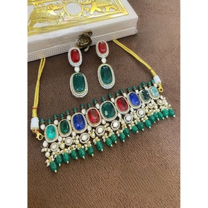 Magnifique ensemble collier et boucles d'oreilles en alliage plaqué or avec zircon et perles pour femme, bijoux de mariage et de fête - Product Image 1