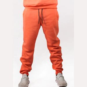 Pantalon de jogging à taille élastique personnalisé pour hommes pantalon de survêtement unisexe en molleton de coton pour l'hiver pantalon baggy pour hommes vêtements actifs - Product Image 1