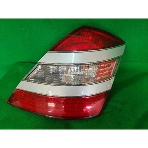 ที่ยึดหลอดไฟท้ายขวา S-class มือสอง ของแท้ OEM A2218200277 - Product Image 1