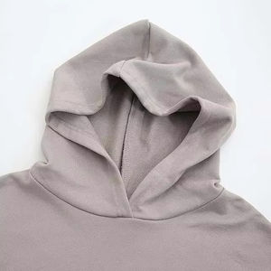 Hoodie court élégant et de haute qualité, à manches longues, coupe confortable, respirant, pour un usage quotidien, pour femmes - Product Image 2