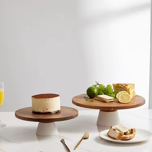 Support à gâteau rond en bois fait main, base blanche, présentoir à dessert rustique, lavage à la main uniquement ART ZONE INTERNATIONAL - Product Image 3