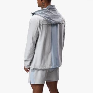 Veste de survêtement légère à capuche pour homme, manches longues, color block, séchage rapide, coupe classique, idéale pour le printemps, en polyester, avec poches latérales zippées - Product Image 3