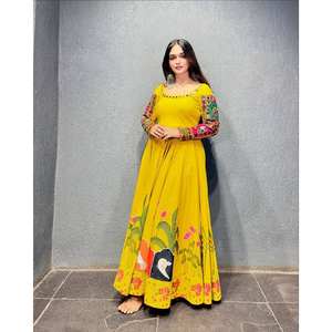 Vestido de diseñador XL y Dupatta Set Digital Printed and Real Mirror Work - Product Image 3