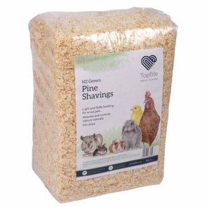 Virutas de madera blanda ideales para camas de animales, establos de caballos, gallineros, recintos para mascotas y otras aplicaciones agrícolas. - Product Image 1