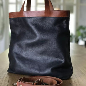 กระเป๋าโท้ทหนังแท้ 100% สำหรับผู้หญิง ทำมือ พร้อมซิปปิด และตัวเลือกโลโก้แบบกำหนดเอง รุ่น LTB-0303 - Product Image 1