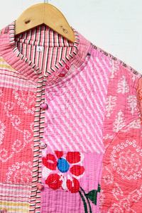 Nouvel arrivage de manteaux matelassés à imprimé floral avec patchwork, vestes indiennes faites à la main, veste matelassée bohème pour femmes - Product Image 2