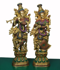 Estatua grande de Radha Krishna en latón con detalles en piedra, ídolos de dioses en latón, estatua de Radha Krishna con detalles en piedra. - Product Image 4
