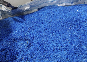 Residuos de bidones de HDPE de alta calidad, suministro a granel, exportación al por mayor, distribuidor, PLÁSTICO HDPE LISTO PARA EXPORTAR - Product Image 3